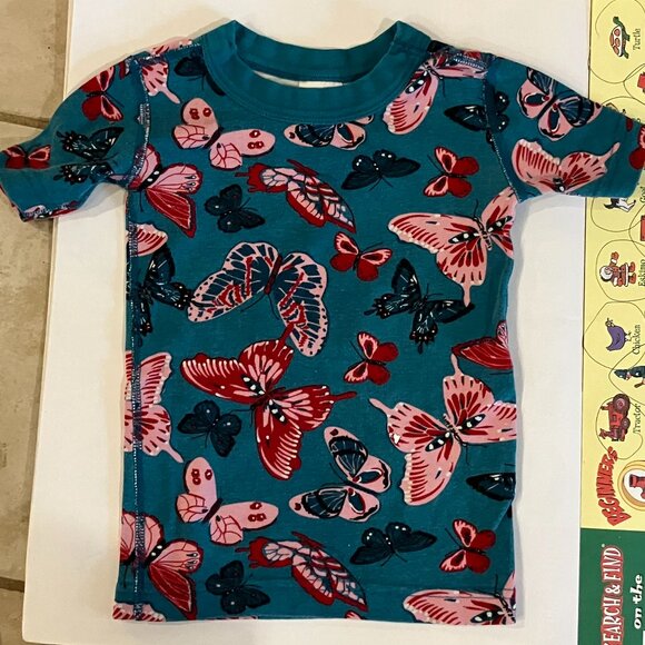 Hanna Andersson short john pajama set. Great used condition. Size 100cm US 4 - Picture 3 of 3